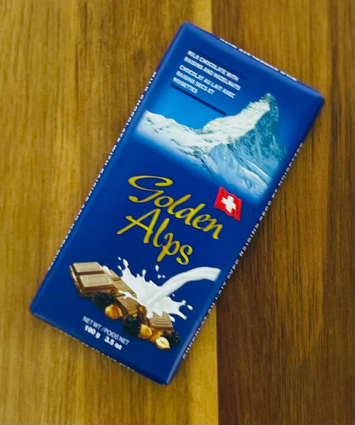 GOLDEN ALPS Milk Chocolate w/Raisins & Hazelnuts